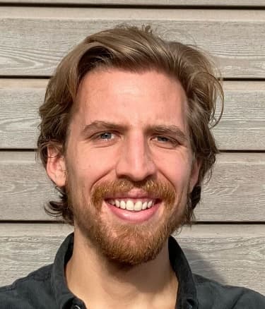 headshot of Dominik Campanella